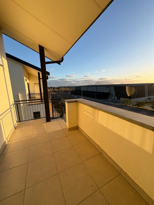 To Let 1 Bedroom Property for Rent in Richwood Western Cape